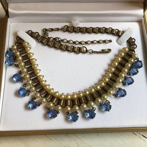 Vintage Necklace - Costume Jewelry